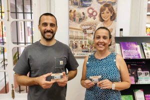 Pulsera inteligente Niu Clic con tecnología NFC para la seguridad de las mujeres en Alhaurín el Grande