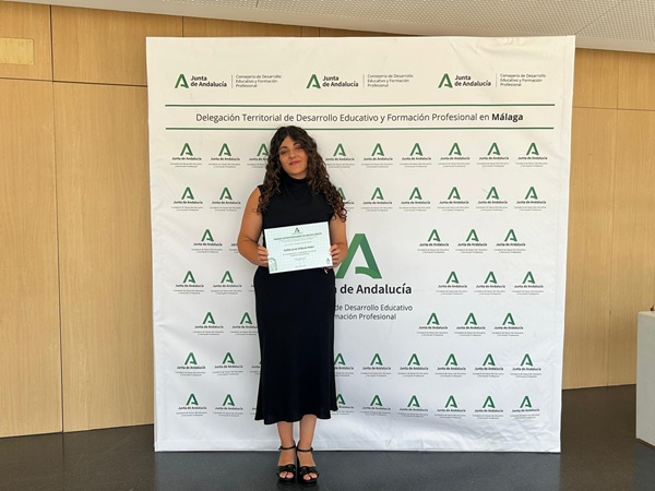 Julia Doblas, alumna del Colegio El Pinar de Alhaurín de la Torre, Premio Extraordinario de Bachillerato 2025/26