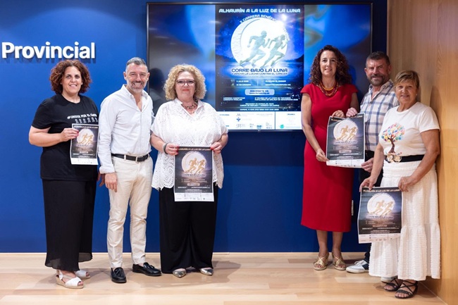 Presentación de la X Carrera Benéfica Nocturna 'Alhaurín a la luz de la luna' con el respaldo de la Diputación de Málaga