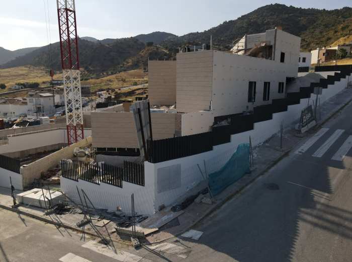 Vista aérea del nuevo cuartel de la Guardia Civil en construcción en la urbanización El Higuerón de Cártama