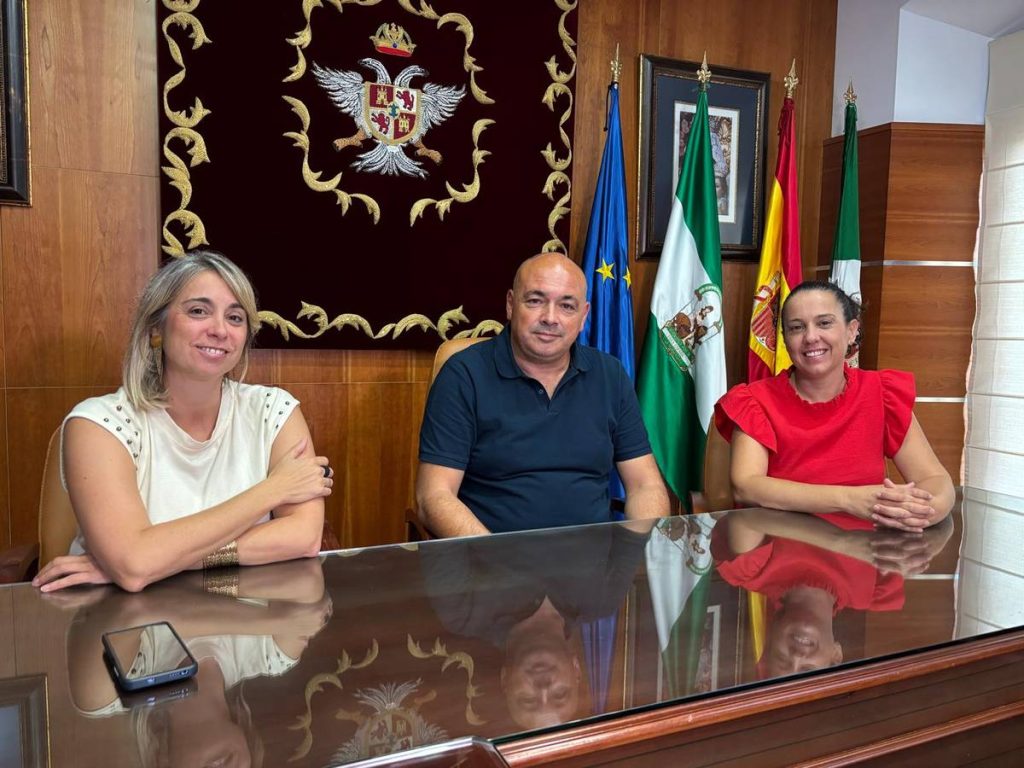 Carretera de Villa del Guadalhorce a su paso por Alhaurín el Grande
