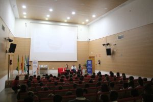 Entrega de los premios Destacando a cuatro centros educativos de Cártama el 21 de octubre de 2026 en el auditorio de la Tenencia de Alcaldía de Estación de Cártama