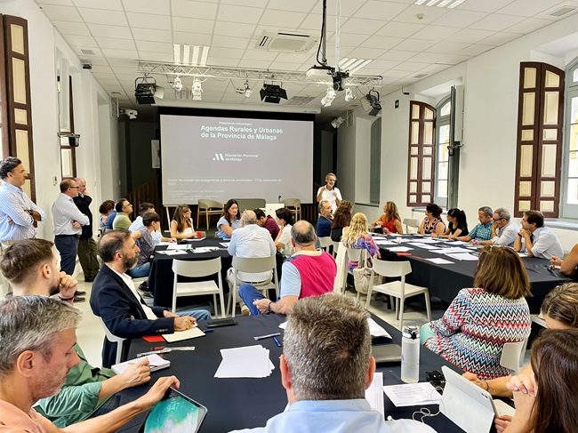 Presentación de las Agendas Rurales y Urbanas de Málaga por la Diputación